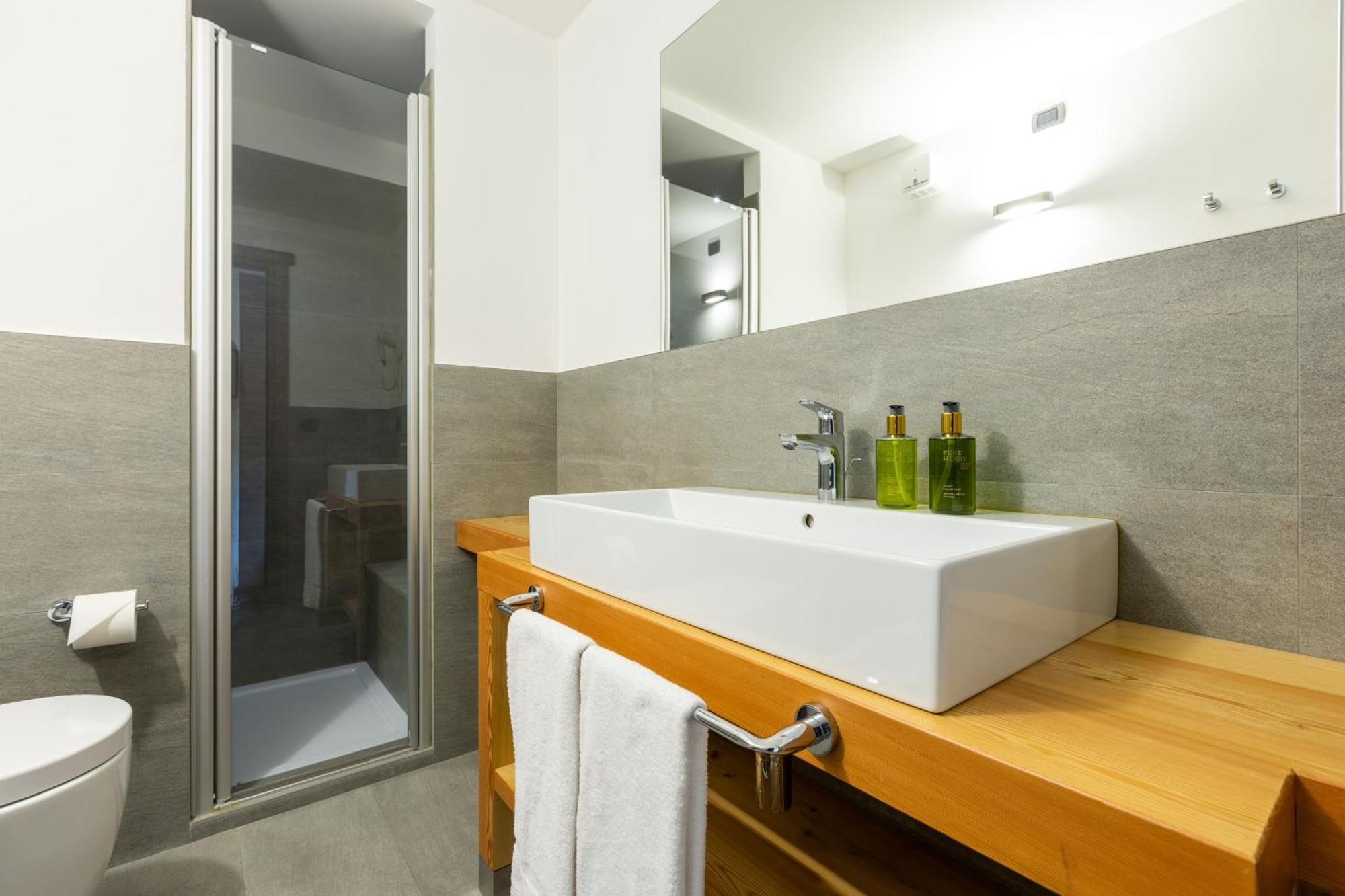 Hotel Cardo Isolaccia